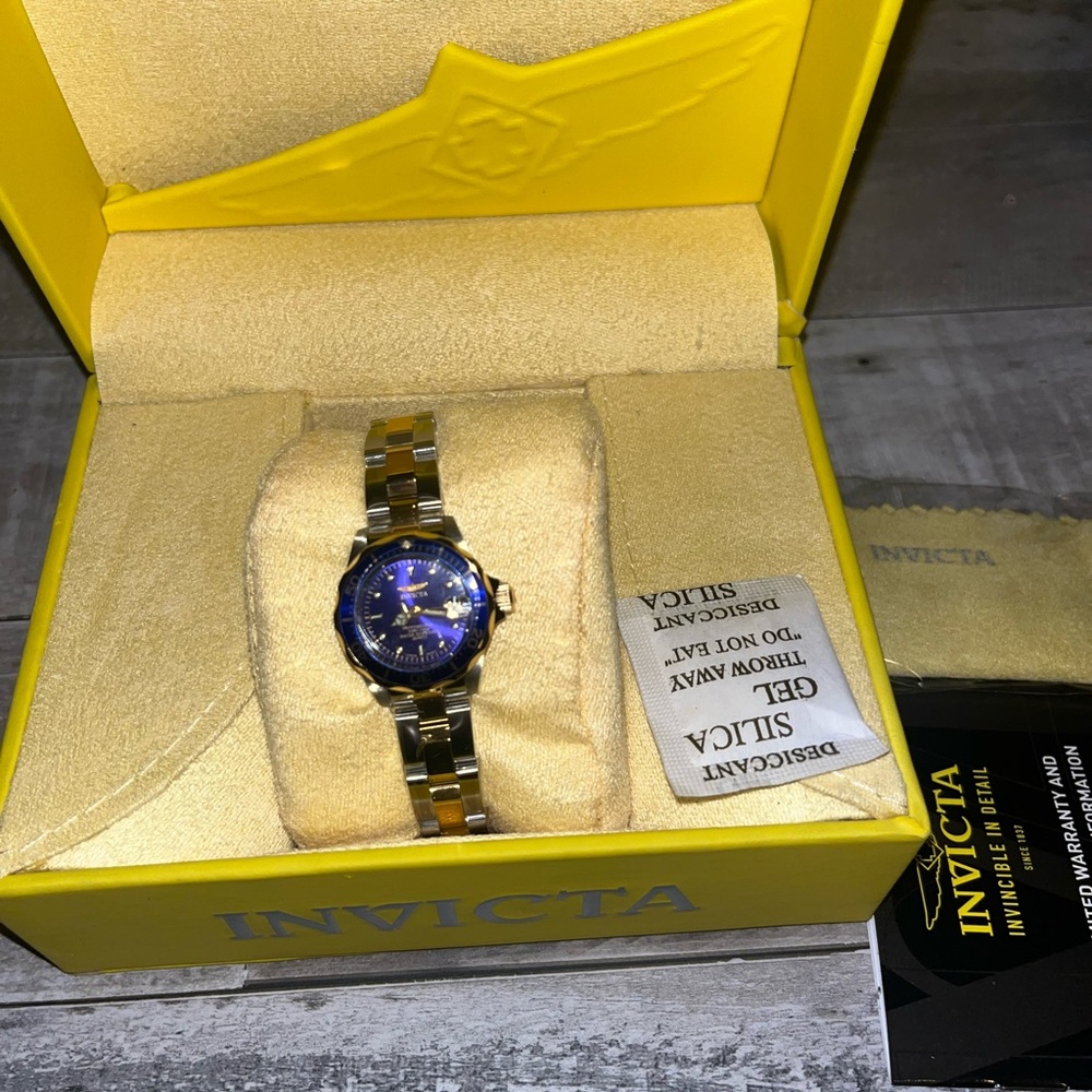 Invicta Women’s Watch NEVER WORN